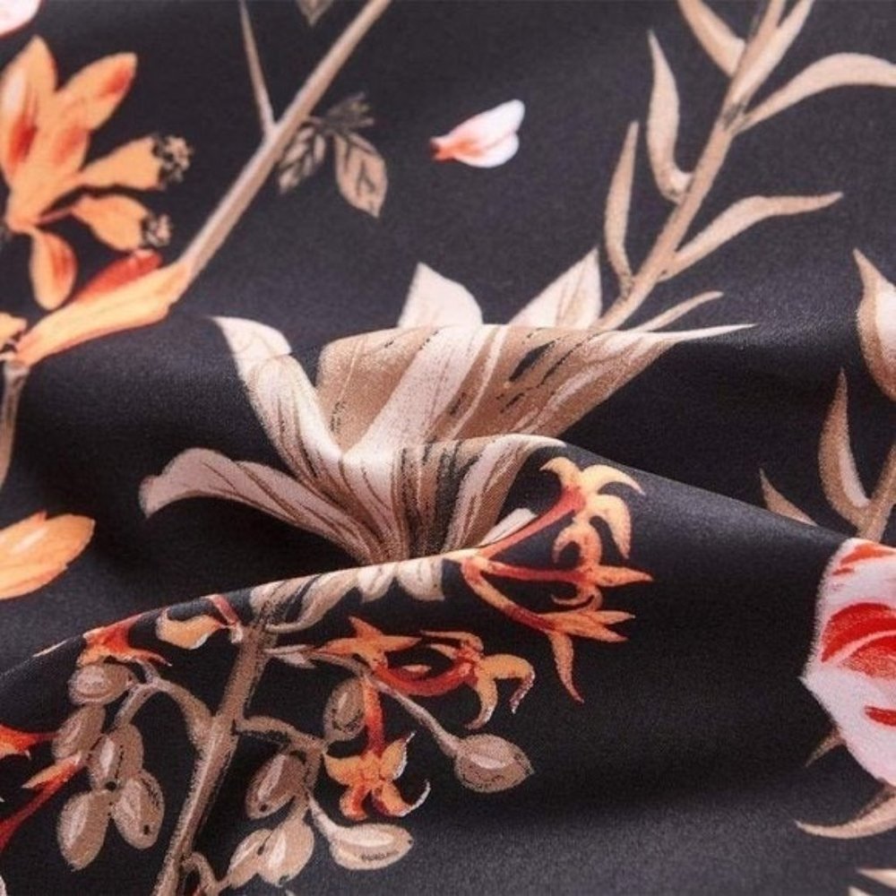 Final Price New Floral Queen Duvet Set - Picture 2 of 5